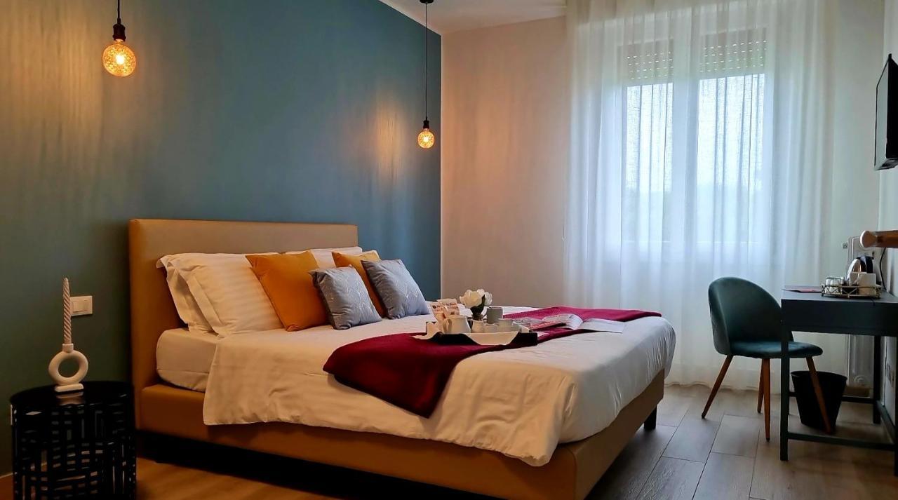 B&B Lorena Suites Firenze Bagian luar foto